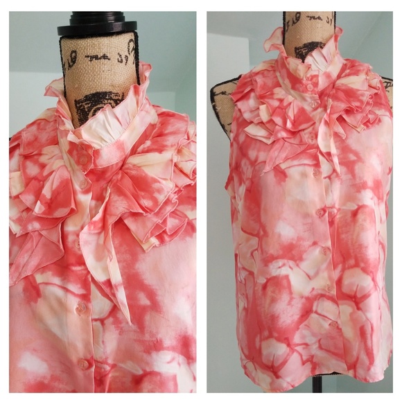 Floral Ruffle Neck Blouse - Picture 2 of 5